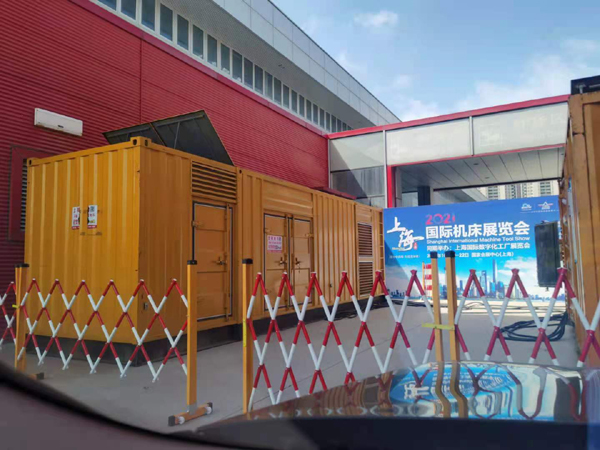 青川出租发电机-柴油发电机和汽油发电机哪个更好一些？